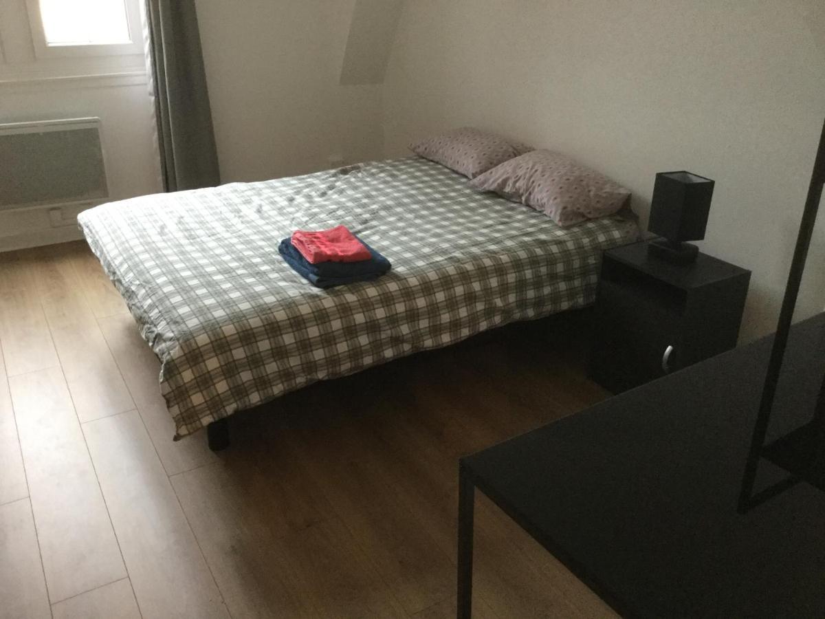 3 Chambres En Lit Double, 6 Personnes, Dans Appartement Entierement Renove, 70 M2 , Wifi,Climatisation, Tres Calme , Tout Equipe,Lit Bebe Clermont-Ferrand Eksteriør bilde